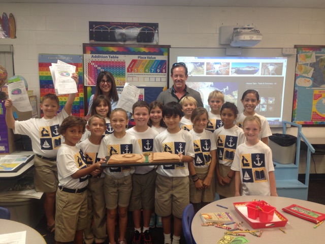 家长参观三年级科学班,分享他们的专业知识 IMG_0386