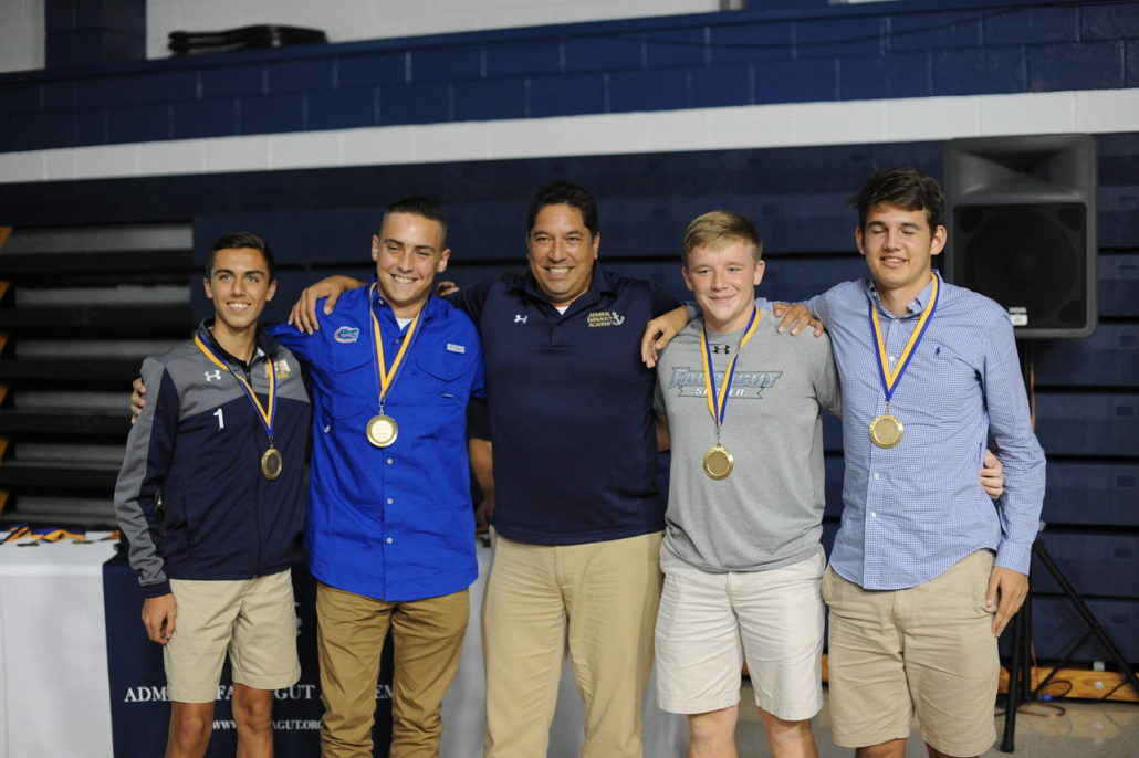 大学男生足球队