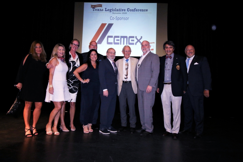 Farragut Alumnus and Astronaut Charlie Duke ‘53S was honored as the 2020 Texan of the Year during the 2020 Texas Legislative Conference.