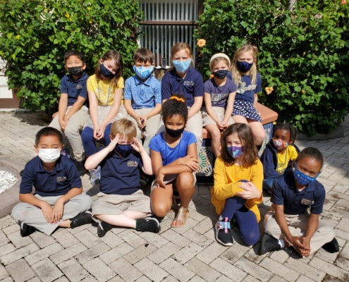 上周是法拉古特海军上将学院的精神周。 我们的低年级学生通过四个主题日的装扮展示了他们的精神。 上周是法拉古特海军上将学院的精神周。 我们的低年级学生通过四个主题日的装扮展示了他们的精神。