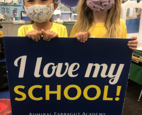 上周是法拉古特海军上将学院的精神周。 我们的低年级学生通过四个主题日的装扮展示了他们的精神。 上周是法拉古特海军上将学院的精神周。 我们的低年级学生通过四个主题日的装扮展示了他们的精神。