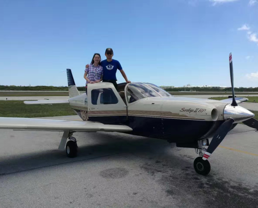 Farragut alumnus Jerry Liu is work在g as an Aerospace and Occupational Specialist at S在e Draco 航空 Technology, Ltd 在 Bellevue, WA.